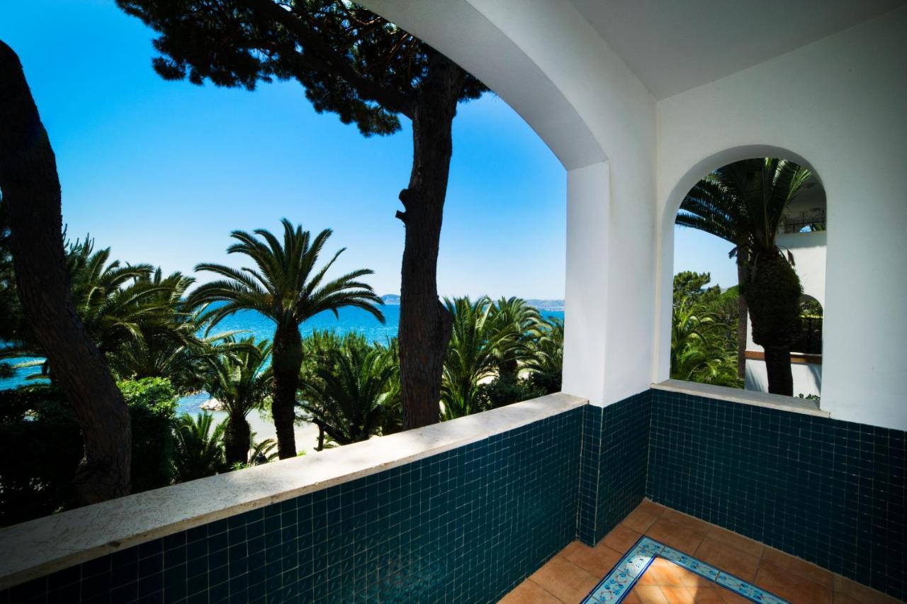 Grande Albergo Miramare Formia Buitenkant foto